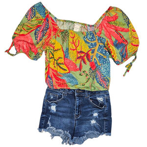 Women’s Summer Outfit Set – Christian Siriano Top S + Wax Jean Distressed Shorts